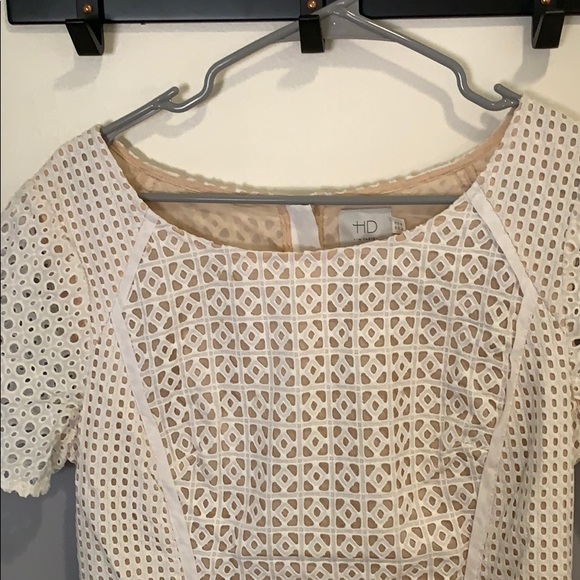 HD Paris Dress - Picture 2 of 3